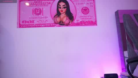 Snapshot of caramelo_exotico chatting on March 29, 6:46 am Caramel online show from March 29, 6:46 am