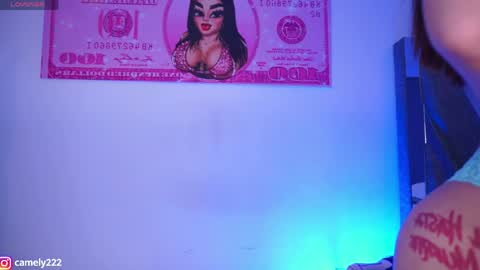 Snapshot of caramelo_exotico chatting on April 17, 3:20 am Caramel online show from April 17, 3:20 am