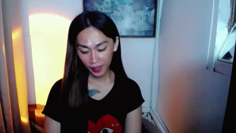 Snapshot of caramiya chatting on October 16, 12:50 pm JANE AND BARBIE online show from October 16, 12:50 pm