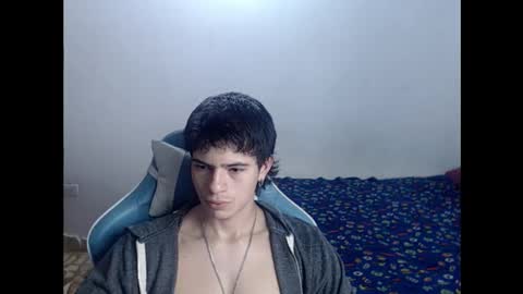 carapalida9008 online show from October 6, 6:38 pm