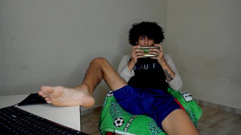 Snapshot of cardrey05 chatting on January 16, 9:08 pm Carlos and Cristian online show from January 16, 9:08 pm