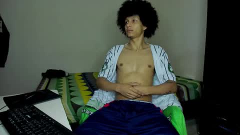 Snapshot of cardrey05 chatting on February 15, 6:10 am Carlos and Cristian online show from February 15, 6:10 am