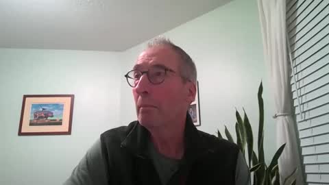 Snapshot of caressluving chatting on November 23, 6:46 am Caressluving online show from November 23, 6:46 am