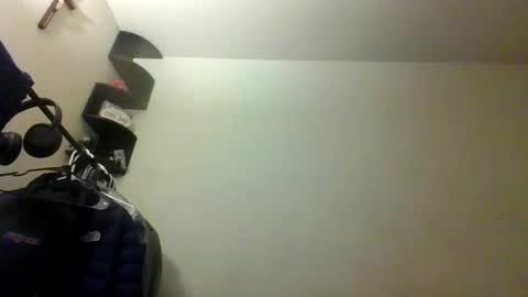 Snapshot of cargopipe2000 chatting on December 20, 12:08 am Adams huge online show from December 20, 12:08 am