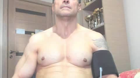 Laz online show from May 28, 10:45 am