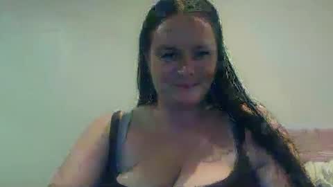 carinabro10 online show from September 30, 9:25 am