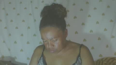 carinesexy69 online show from February 7, 11:25 am