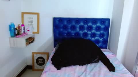 Snapshot of carla_beer chatting on January 13, 4:41 pm Carla online show from January 13, 4:41 pm