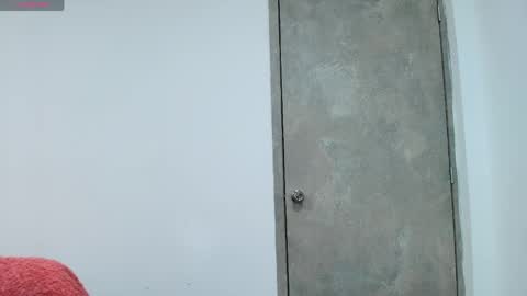 carlaantonellii online show from April 12, 3:22 am