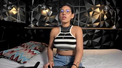 carlamarrinson online show from March 16, 4:18 am