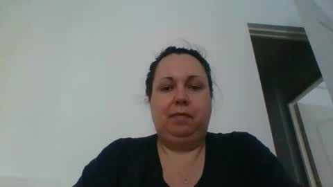 Snapshot of carlaruth chatting on November 15, 8:33 am Carlaruth online show from November 15, 8:33 am