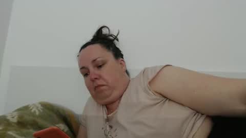 Carlaruth online show from April 9, 6:19 am