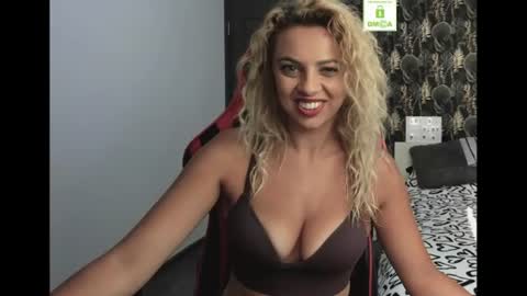 CarlaStaceFun online show from August 2, 3:43 pm
