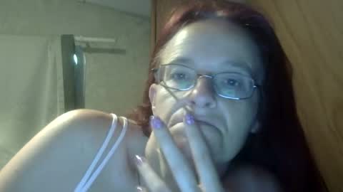 Snapshot of carleeswoman08 chatting on June 26, 11:36 am carleeswoman08 online show from June 26, 11:36 am