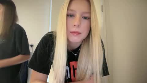 carlee online show from March 2, 8:26 pm