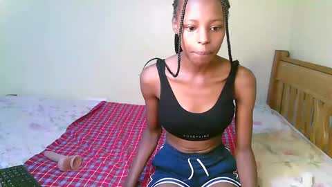 Snapshot of carlex_ chatting on February 17, 11:02 am carlex_ online show from February 17, 11:02 am