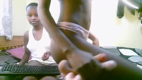 Snapshot of carlex_ chatting on March 3, 1:09 pm carlex_ online show from March 3, 1:09 pm