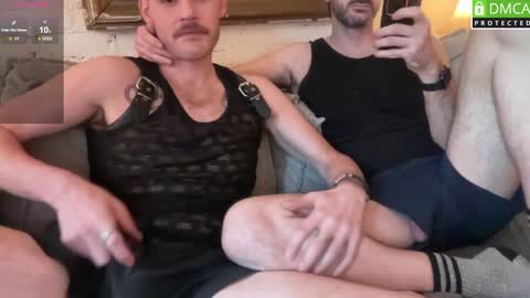 carlhung 69 hairy friends gay bi online show from December 8, 8:47 pm