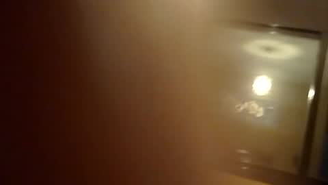 Snapshot of carlitito1 chatting on September 18, 6:37 am carlitito1 online show from September 18, 6:37 am