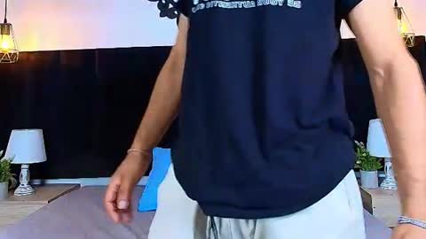 Carlos online show from July 4, 5:46 am