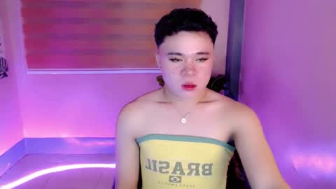 carlo_bigcock69 online show from November 13, 6:29 pm