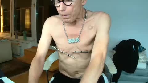 Snapshot of carlo_de_la_croce chatting on October 3, 8:50 pm Carlo de la Croce online show from October 3, 8:50 pm