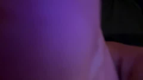 Snapshot of carlos42097 chatting on November 25, 3:06 am carlos42097 online show from November 25, 3:06 am