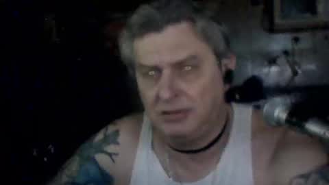 carlos712009 online show from April 15, 5:36 am