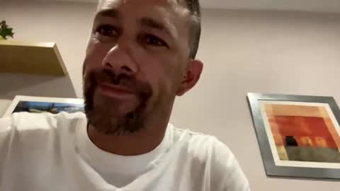 carlosrm440882 online show from May 3, 6:47 pm