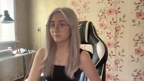 Elina online show from July 8, 11:04 am