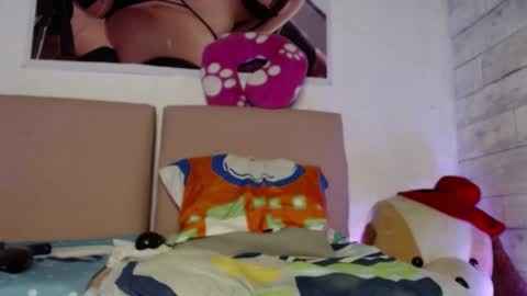 Caro milf  online show from January 29, 9:12 am