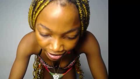 caroline online show from November 15, 5:27 am