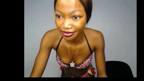 caroline online show from November 27, 4:36 am