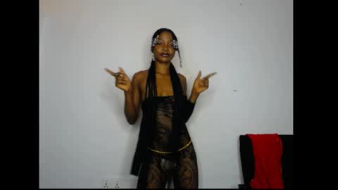 caroline online show from May 30, 4:20 am