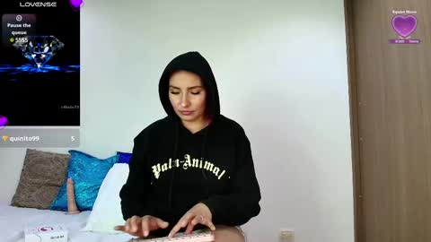 Carol love11 online show from December 9, 4:26 pm