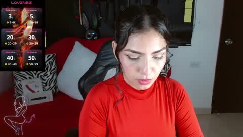 Snapshot of carolaine69_ chatting on May 26, 1:51 pm Caroline online show from May 26, 1:51 pm