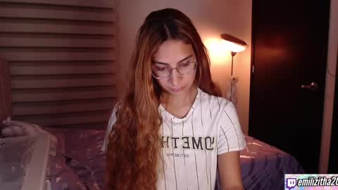 Snapshot of carolayn12 chatting on January 16, 6:03 am Carolayn online show from January 16, 6:03 am