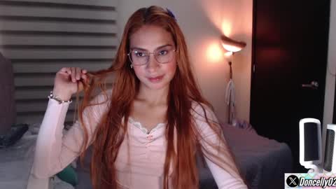 Snapshot of carolayn12 chatting on February 8, 9:04 pm Carolayn online show from February 8, 9:04 pm