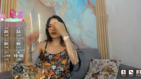 CAROLINA  online show from April 4, 10:40 pm