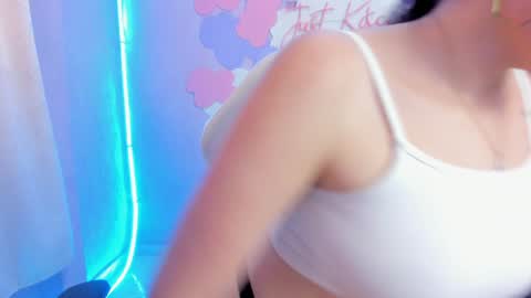 Snapshot of carolina_latinlady chatting on January 20, 6:43 pm Carolina online show from January 20, 6:43 pm