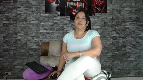 Camelia online show from March 29, 8:20 pm