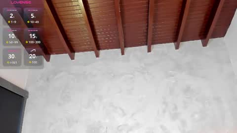 carolinajoness online show from July 22, 4:32 pm