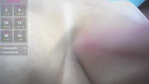 Snapshot of caroline_jackson_ chatting on February 17, 5:32 pm C A R O L I N E online show from February 17, 5:32 pm