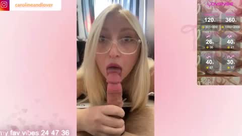 Snapshot of carolineandlover chatting on November 14, 9:52 am Caroline and Lover online show from November 14, 9:52 am