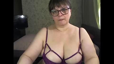 CarolineDream  online show from March 8, 5:07 am