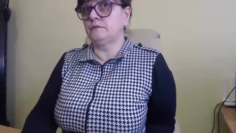 CarolineDream  online show from March 11, 6:32 am