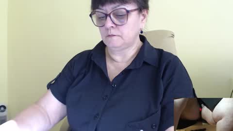 CarolineDream  online show from September 9, 6:13 am