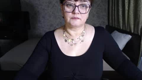 CarolineDream  online show from November 7, 7:47 pm