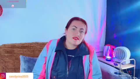 Snapshot of carolinhe_ chatting on November 13, 12:04 pm Carolinhe online show from November 13, 12:04 pm