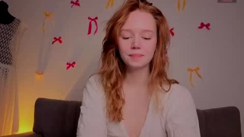 Caro online show from April 16, 9:39 pm